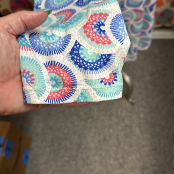 Aqua Et Sol Long Sleeve Bathrobe. Medium - Picture 6 of 13